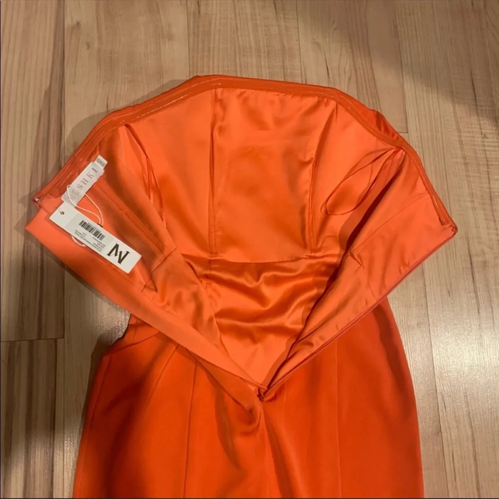 NWT MESHKI “MACIE” DRESS IN ORANGE - Picture 3 of 6
